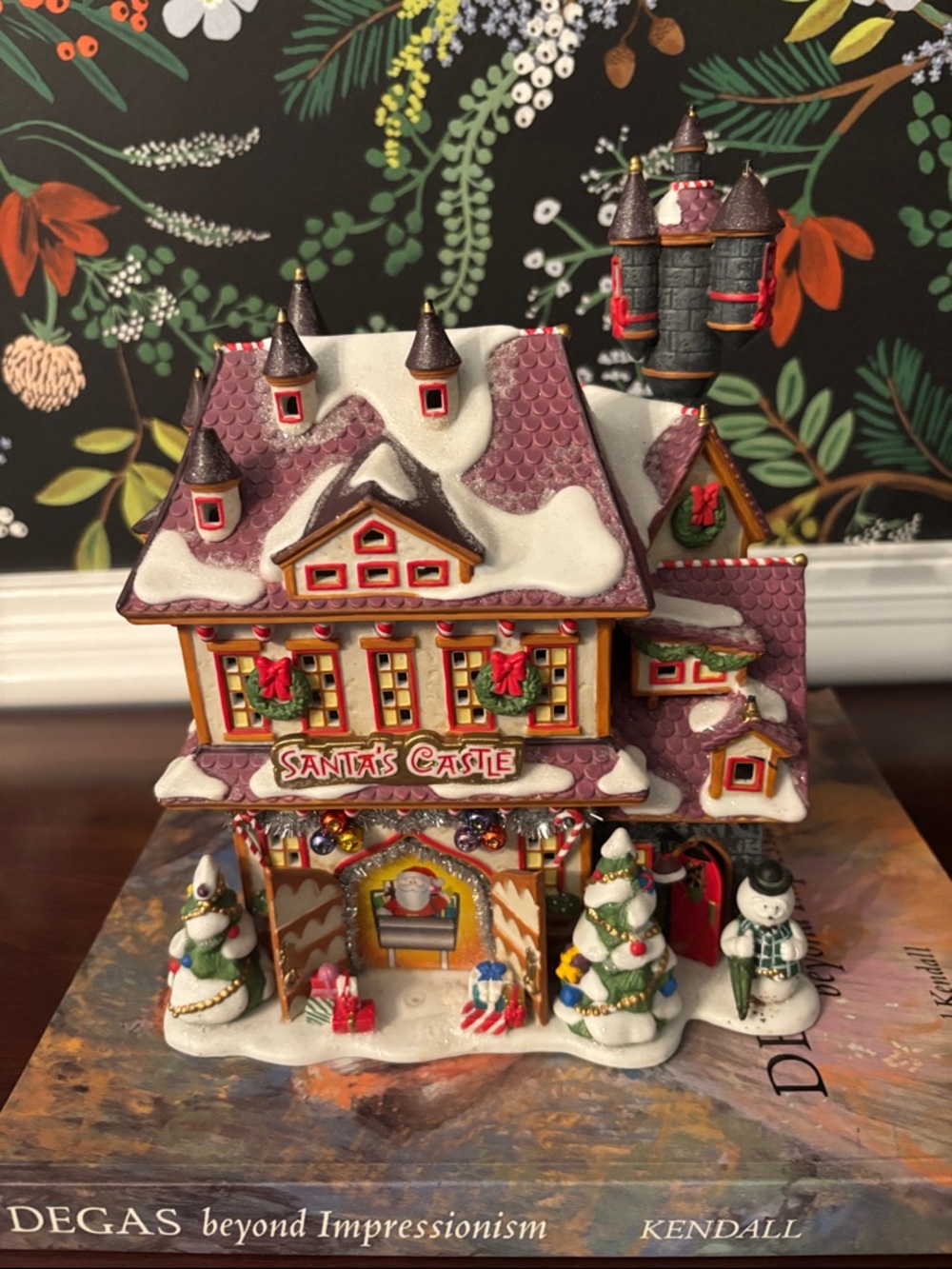 Department 56 “Santa's Castle” Holiday Village House North Pole Series